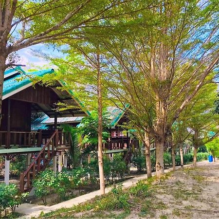 Rasta House,,Koh Phayam Ξενοδοχείο Εξωτερικό φωτογραφία