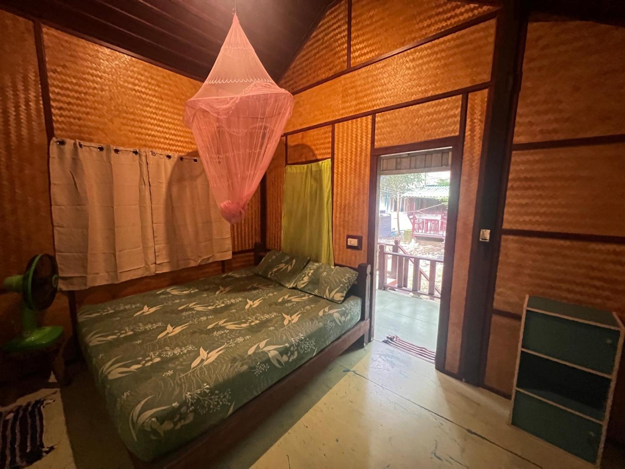 Rasta House,,Koh Phayam Ξενοδοχείο Εξωτερικό φωτογραφία